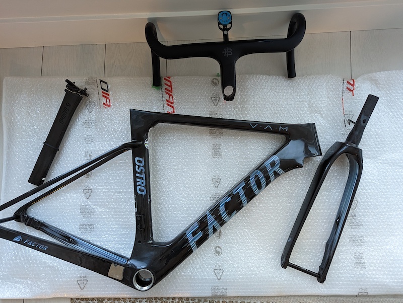 2021 Factor OSTRO VAM Flicker 49cm w/ Darimo Seatpost For Sale