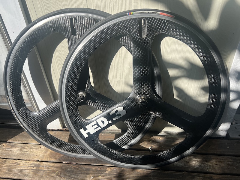 Hed Tri Spoke Wheel Hed H3 Clincher HED Tri Spoke Wheelset