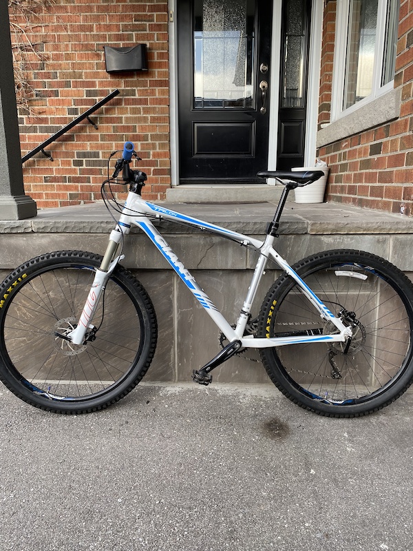 2015 Giant Talon 2 Fully Custom with dropper post For Sale