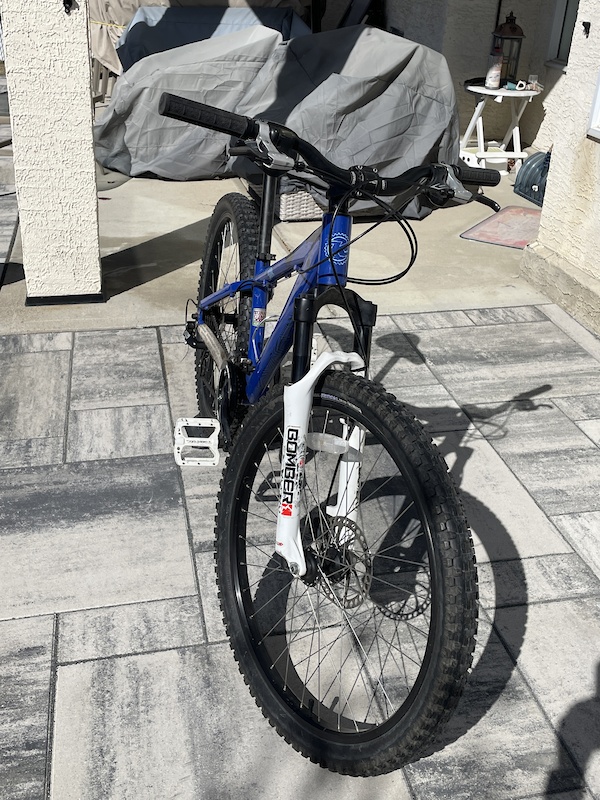 2010 Kona Shred Mountain Bike (x-sm) For Sale