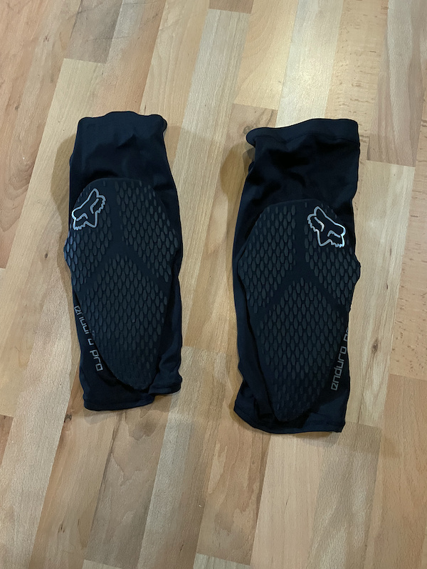 2022 FOX ENDURO PRO D3O® KNEE PADS For Sale