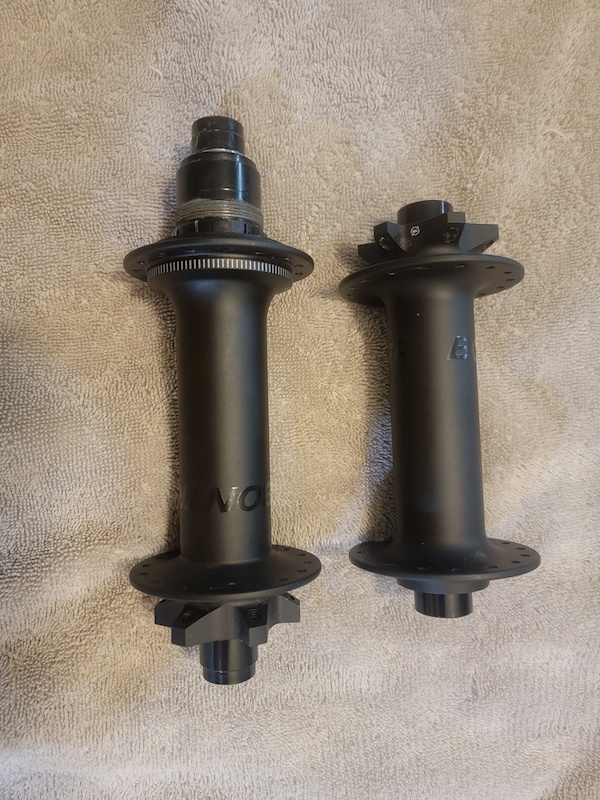 2022 Bontrager Fat Bike Hubs Front & Rear For Sale