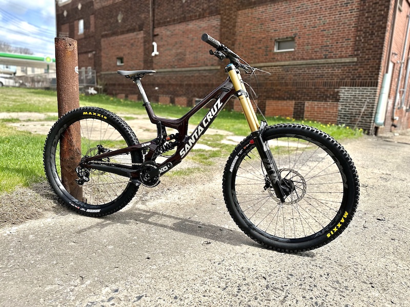 2023 Santa Cruz V10 29 XO1 4TH OF JULY SALE For Sale 2023-santa-cruz-v10-29-xo1-4th-of-july-sale-for-sale