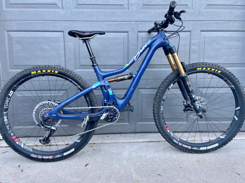 2019 XS Yeti SB5 Beti Turq carbon For Sale