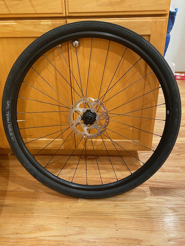 Bontrager 700c Aluminum disc wheelset For Sale