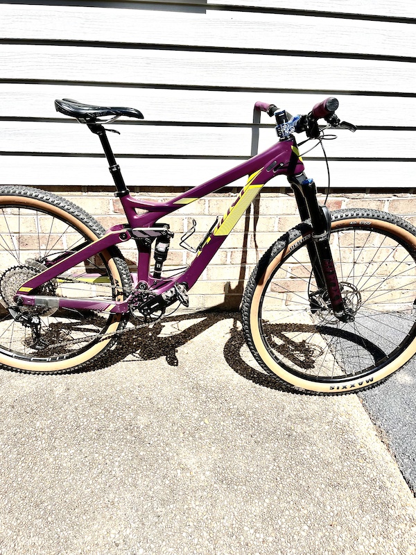 devinci marshall carbon