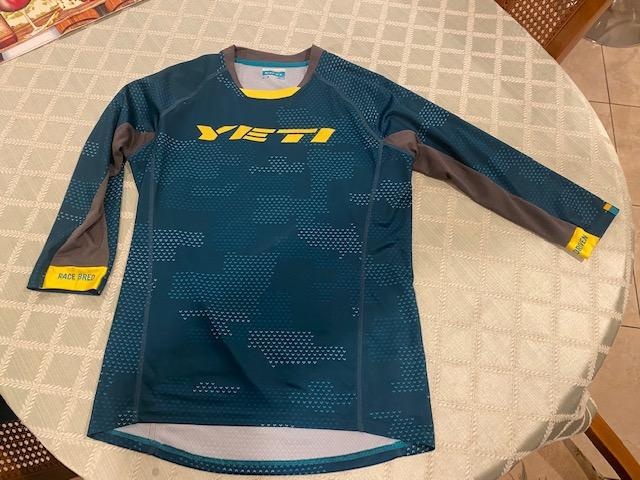 Yeti, Troy Lee, Dakine & more Mens Jersey(s) For Sale