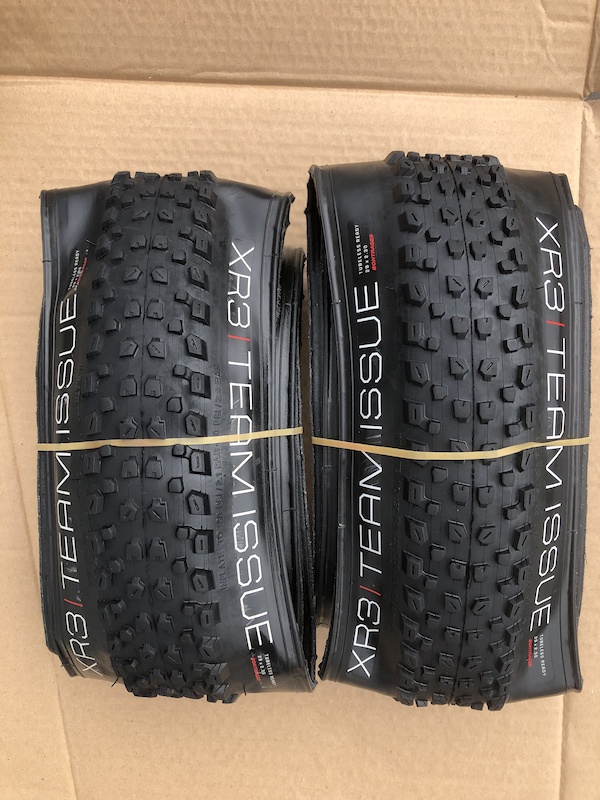 2022 Bontrager Xr3 Team Issue Pair, 29 X 2.3, Legacy Tread For Sale