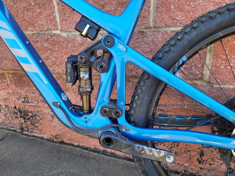 pivot switchblade price