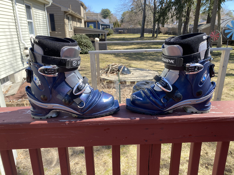 2008 Scarpa T3 Tele ski boot For Sale