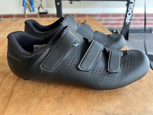 2021 Shimano RC1 Road Shoes, Shimano Size 43 For Sale