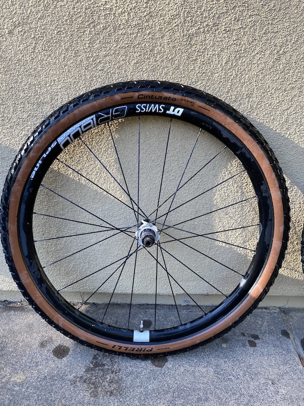 PR 1600 SPLINE - Tubeless Road Wheels | DT Swiss