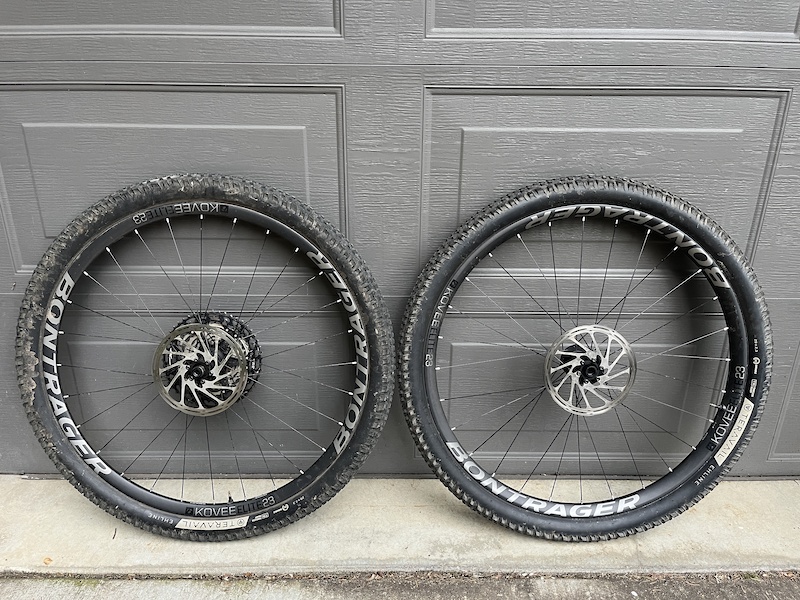 Selle Vélo Bontrager Kovee Elite Unisexe Noire - Largeur Confortable, Parfaite Pour VTT Ou Route
