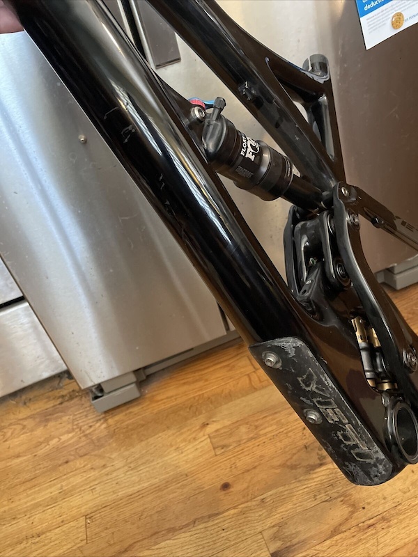 2022 yeti SB5 carbon fiber mountain bike frame Large For Sale
