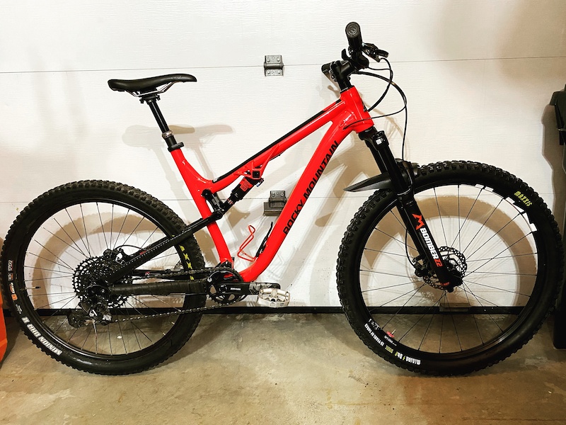 2018 rocky mountain thunderbolt a10