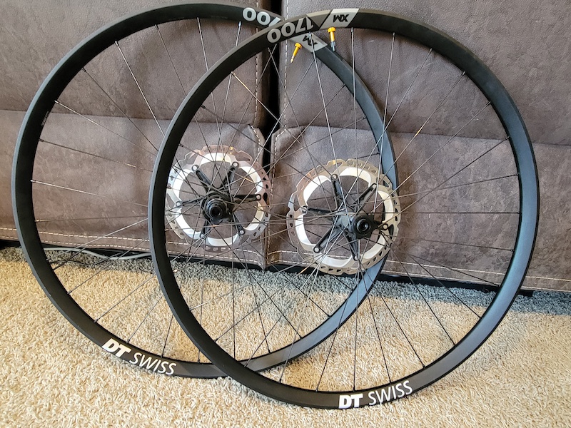 m1700 wheelset