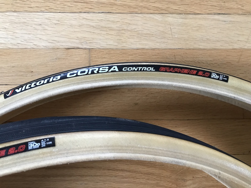 700 x 30c tires