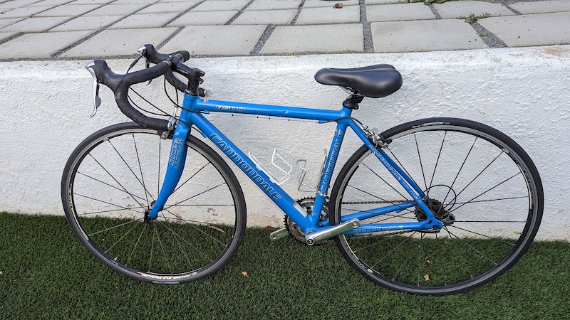 Used Cannondale R500 2004 Cannondale Feminine R500 Triple For Sale