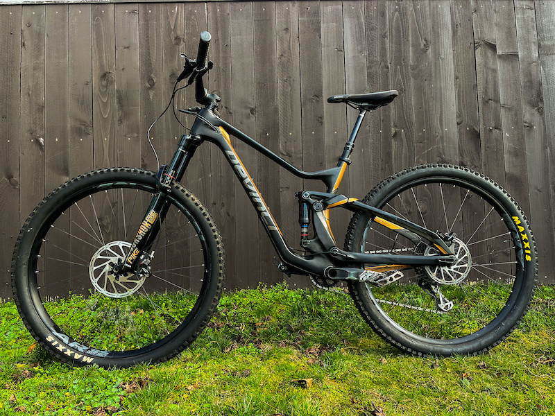 devinci troy carbon 2020