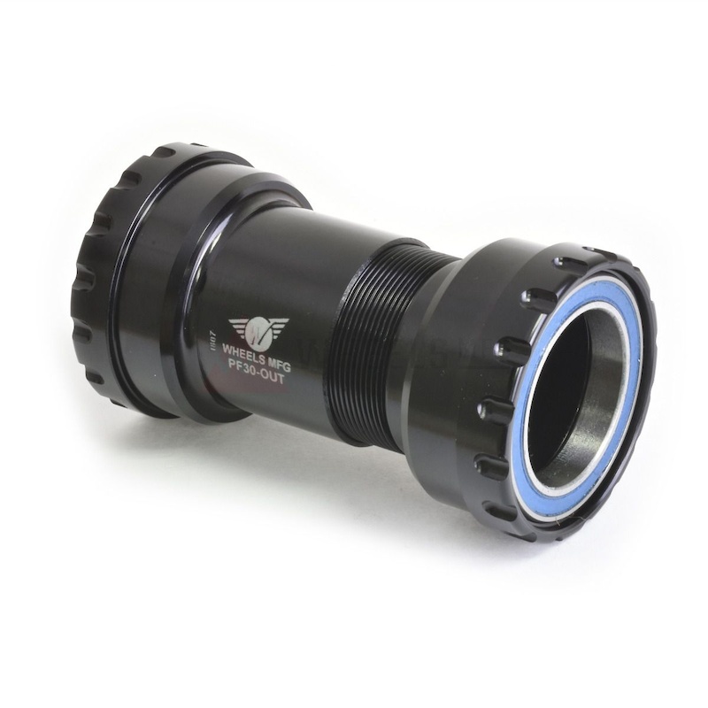 2023 Wheels MFG PF30 Out Threaded 30mm Raceface Cinch For Sale