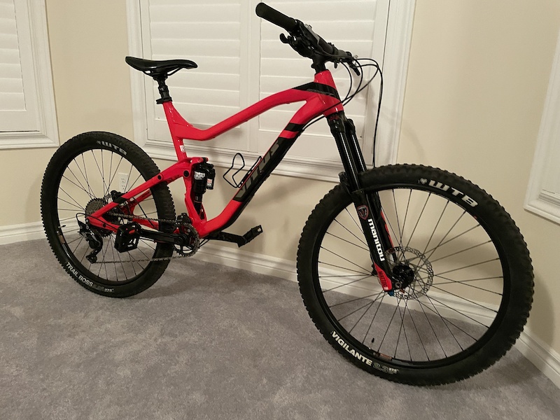 2017 Vitus Sommet XL 27.5 Bike For Sale