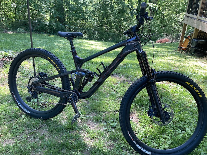 2021 trek slash 9.8