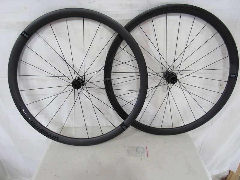 Cannondale hollowgram 2024 35 wheelset