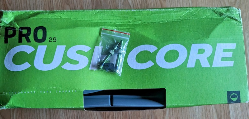 Inserto CushCore Pro: Mejora tu Bici en Montaña Inserto CushCore Pro: Mejora tu Bici en Montaña