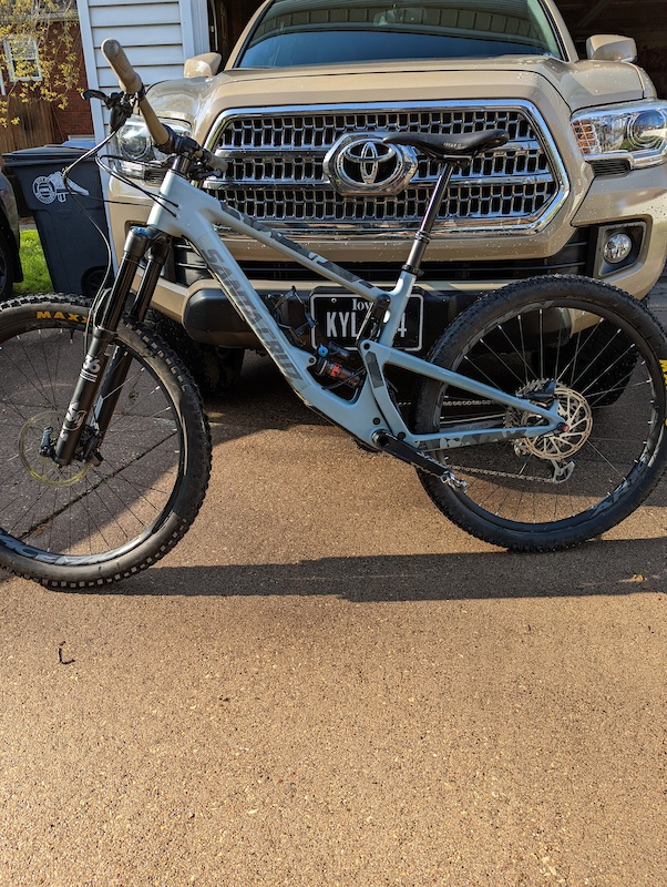 2018 santa cruz bronson for sale size medium For Sale