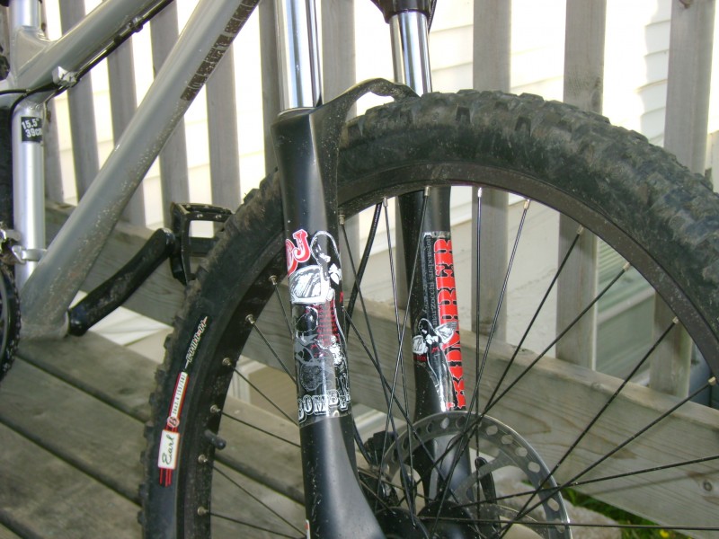 dj 2 forks on my gary fisher with upgraded forks dj 2