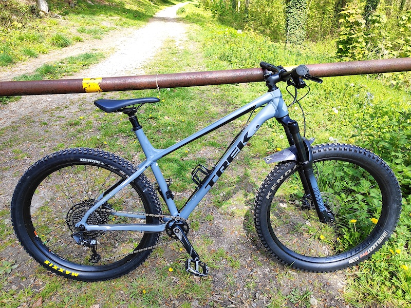 2019 Trek Roscoe 8 XL upgraded For Sale