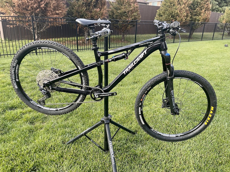 2021 Trailcraft Maxwell 26 Pro Black w/ dropper For Sale