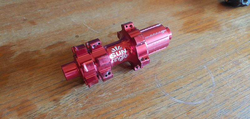 Sun Ringle 142mm rear hub For Sale