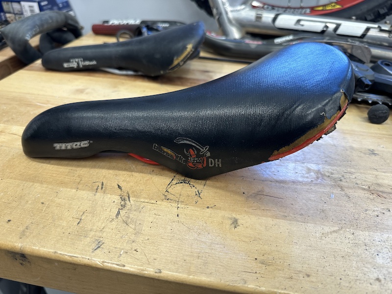 Selle Vintage TiTEC Berserkr DH – VTT/BMX Années 90