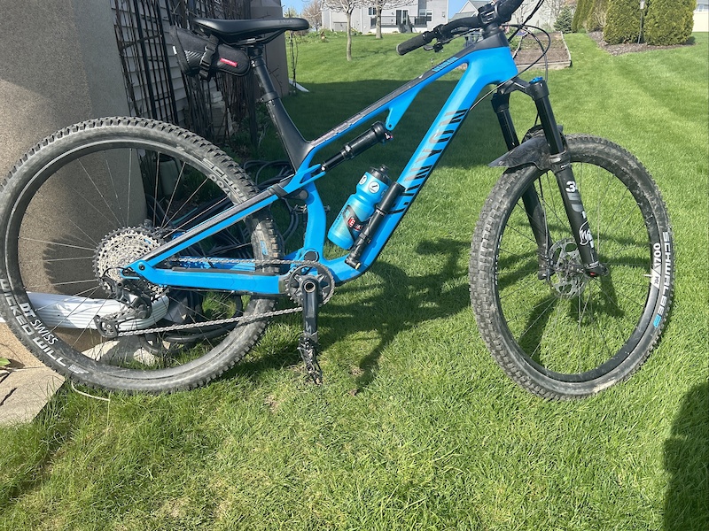 Canyon neuron cf discount 8.0 for sale