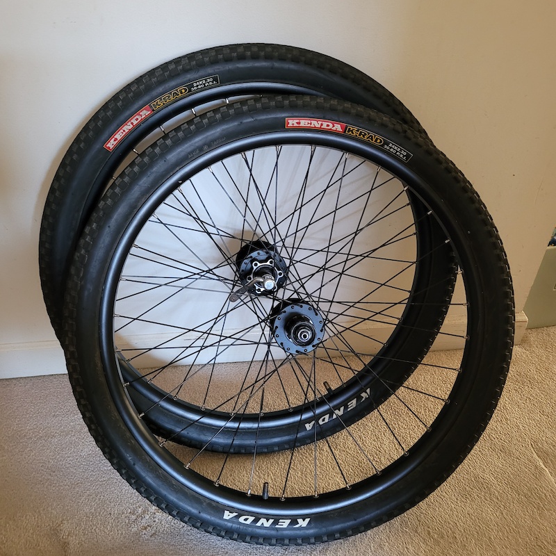 lightest track wheelset