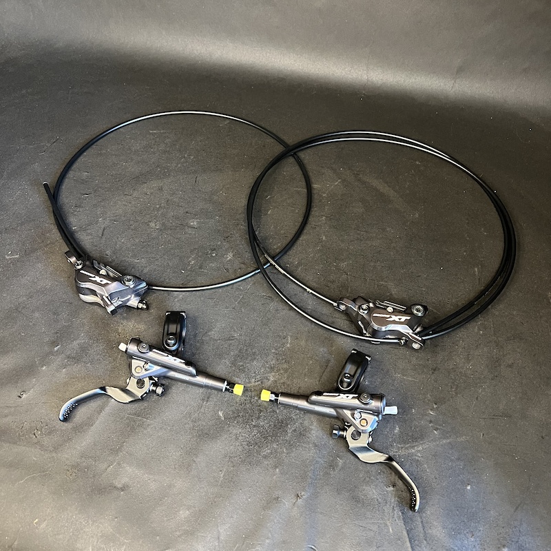 2023 Shimano Deore XT M8120 4 piston brakes For Sale