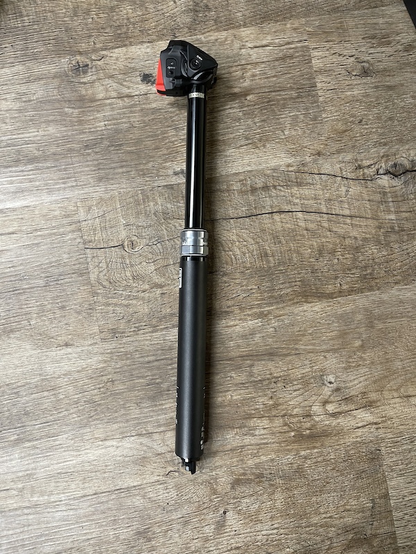 2022 RockShox Reverb AXS dropper post 170mm drop 34.9mm For Sale