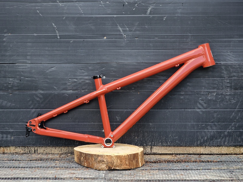 2022 SANTA CRUZ JACKAL FRAME BRAND NEW LONG 26 For Sale