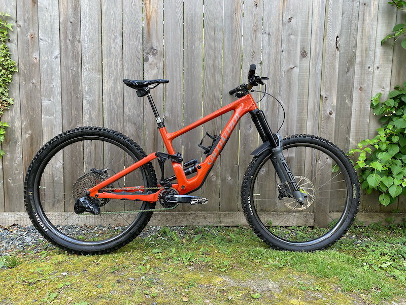 Specialized ENDURO COMP S3 2020年 サス用ポンプ付 Specialized ENDURO COMP S3 2020年 サス用ポンプ付