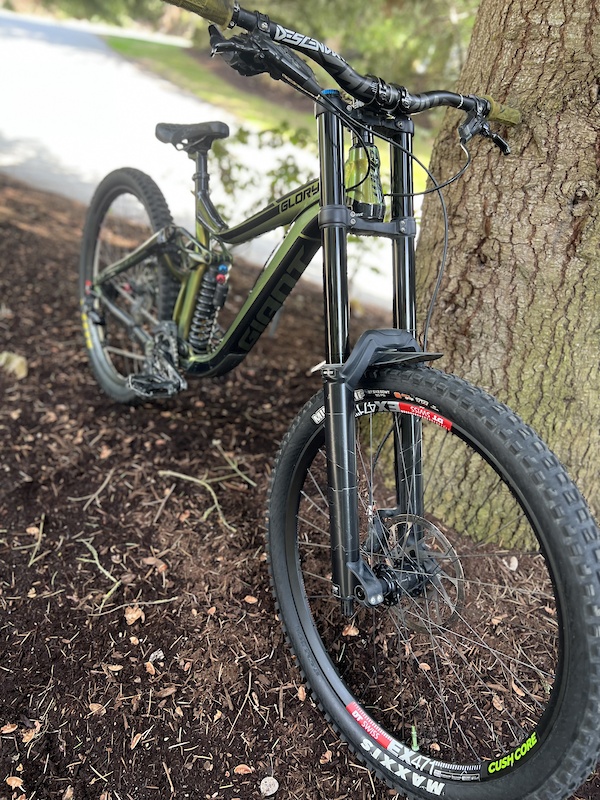 2020 giant glory Clearance