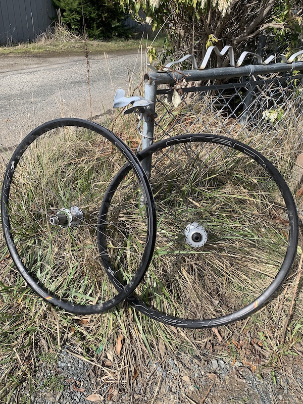 hope 650b gravel wheels