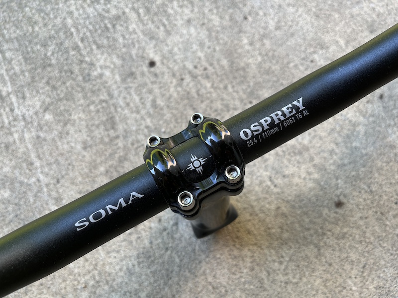 Soma Osprey swept bar 25.4 clamp 710mm For Sale