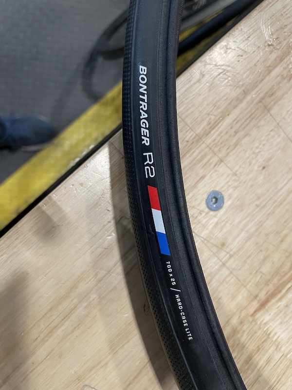 2023 Bontrager R2 Road Tires (Pair) For Sale