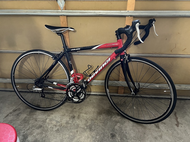 2005 Devinci chicane road bike great condition For Sale