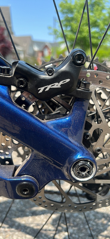 TRP Slate T4 Scheibenbremse – 4-Kolben, Mit 5,0 Mm Schlauch, Kompatibel Mit I-Spec B & EV