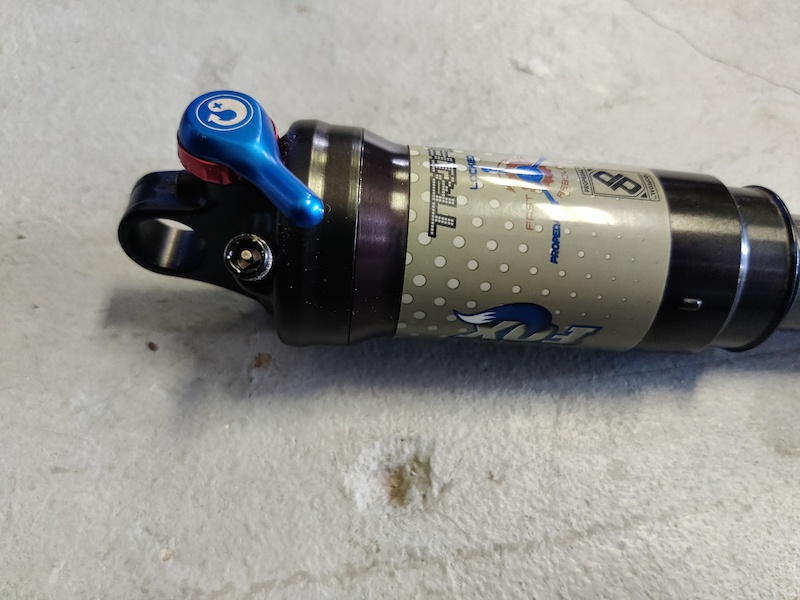 2010 Fox/Specialized Triad Rear Shock off Stumpy FSR For Sale 2010 Fox/Specialized Triad Rear Shock off Stumpy FSR For Sale