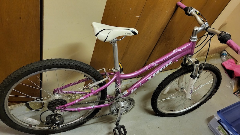 Trek mt220 store girl for sale