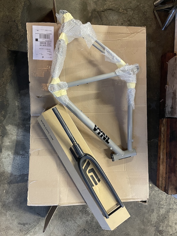 2022 VYNL cx disc frame, ENVE fork, cane creek BRAND NEW For Sale