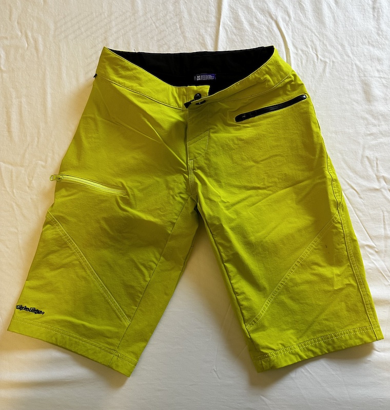 2020 Troy Lee Ruckus womens medium shorts For Sale